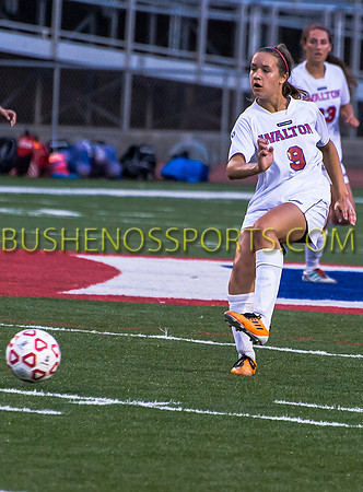 bushenosVarSocDac043013_0052