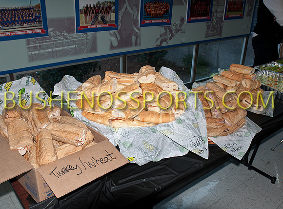 bushenosPreGame121011-063