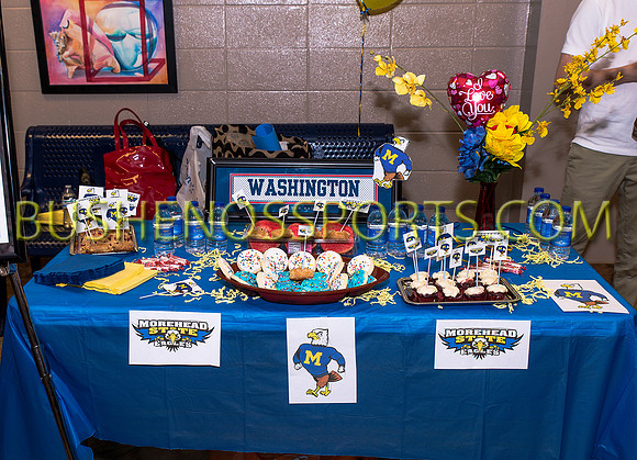 bushenosSign020316-3548