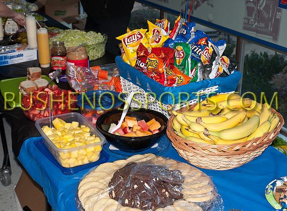 bushenosPreGame121011-062